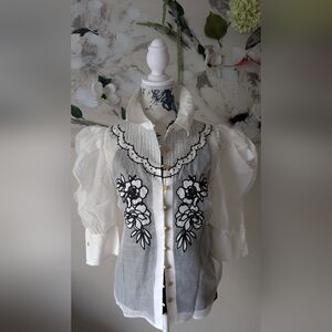 Elegant White Floral Embroidered Women's Top